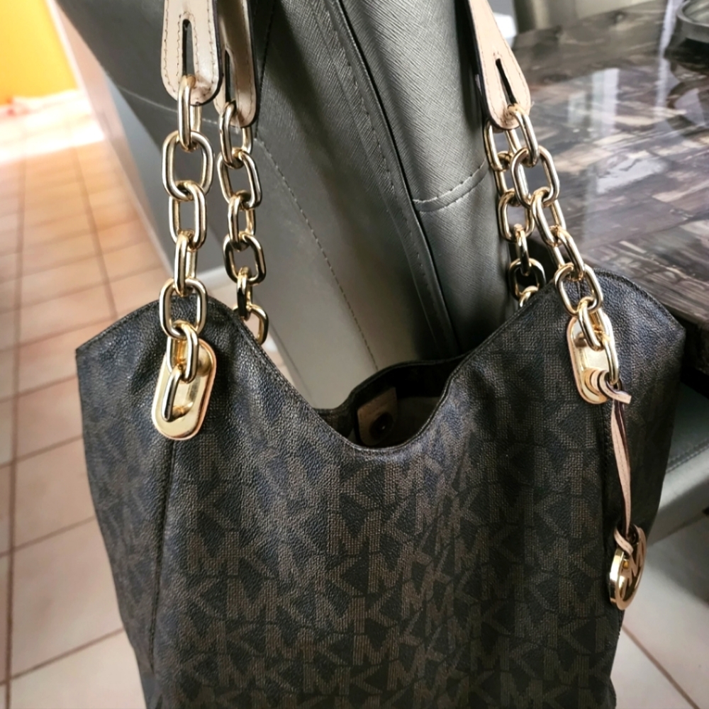 Michael Kors bag